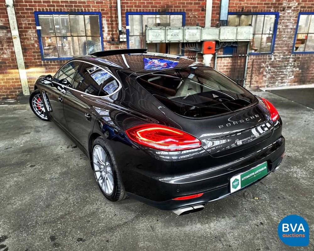 Porsche Panamera Turbo Executive 520 PS - Garantie - 2013, HB-384-K.