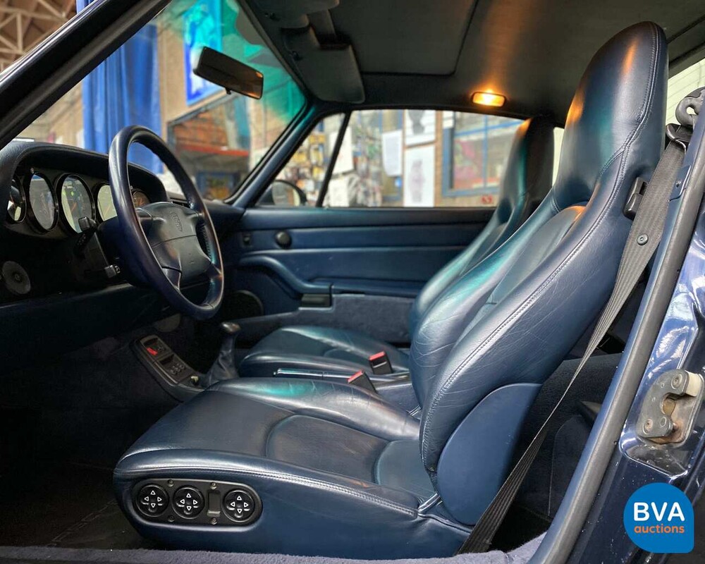 Porsche 911 Carrera 2 993 272 PS 1994, RS-806-K.