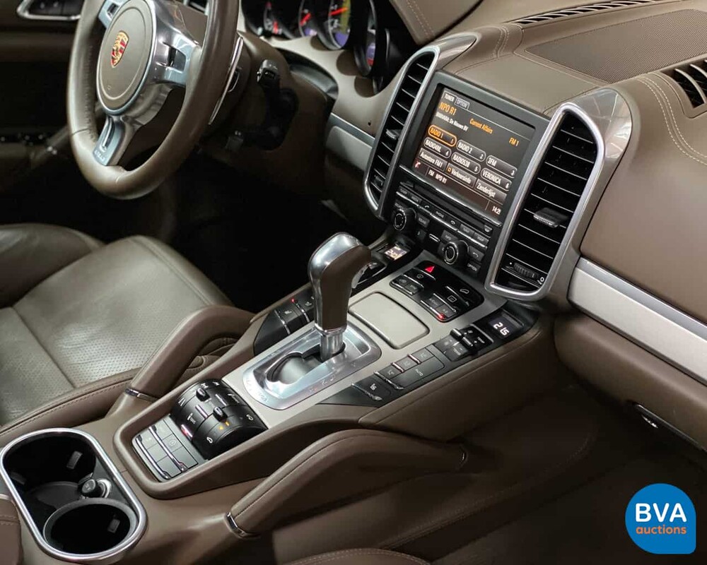 Porsche Cayenne Turbo 4.8 V8 500 PS 2013, 9-TTN-90.