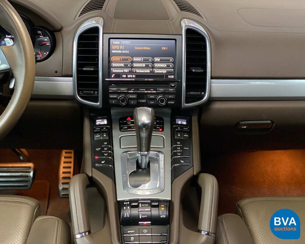 Porsche Cayenne Turbo 4.8 V8 500 PS 2013, 9-TTN-90.