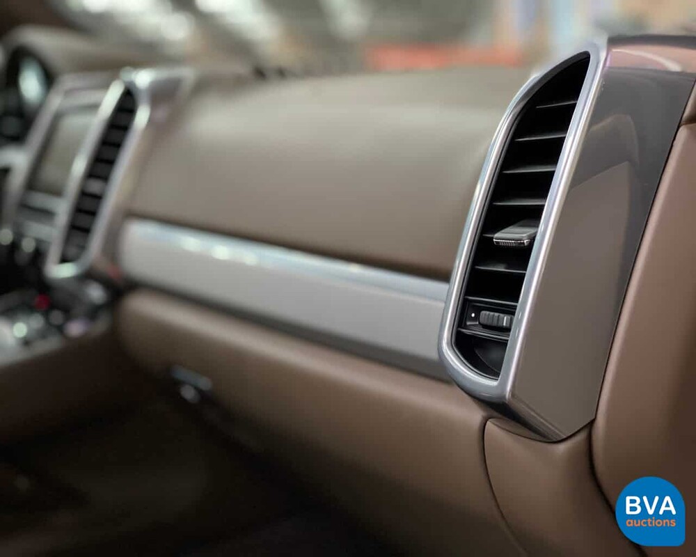 Porsche Cayenne Turbo 4.8 V8 500 PS 2013, 9-TTN-90.