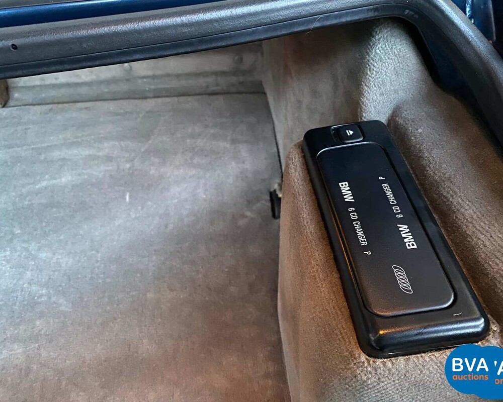 BMW 850CSi M8 5.6 V12 1994