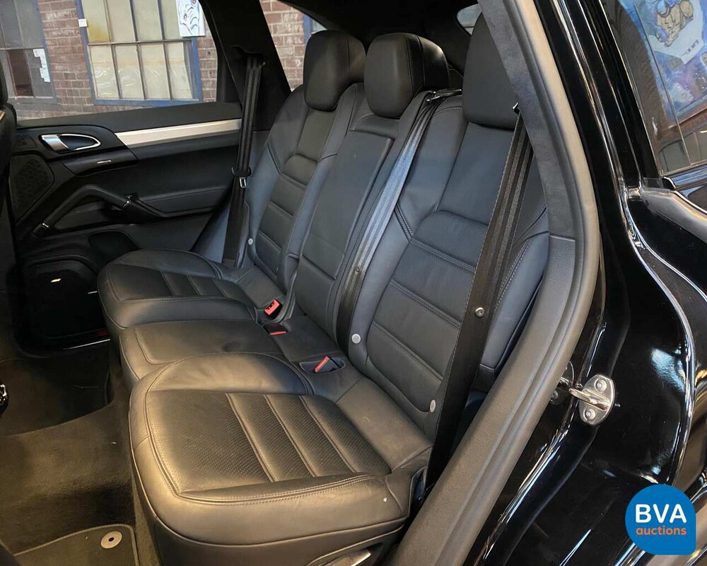 Porsche Cayenne GTS 440pk -Facelift- MJ2016