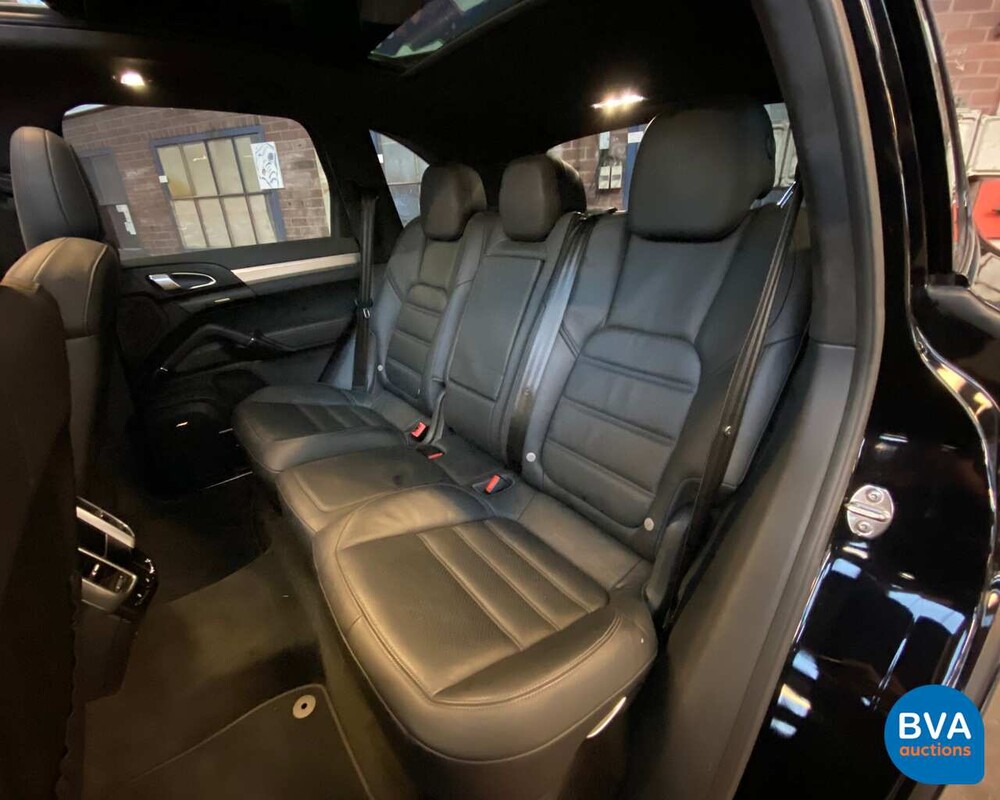 Porsche Cayenne GTS 440pk -Facelift- MJ2016