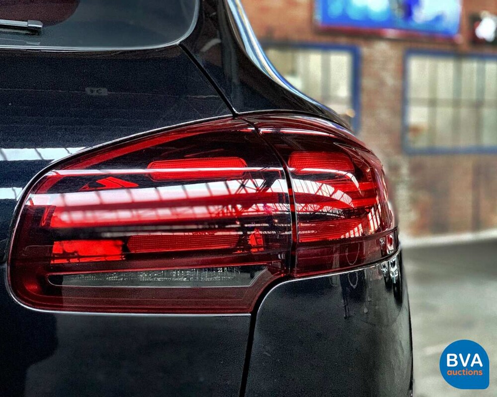 Porsche Cayenne GTS 440pk -Facelift- MJ2016