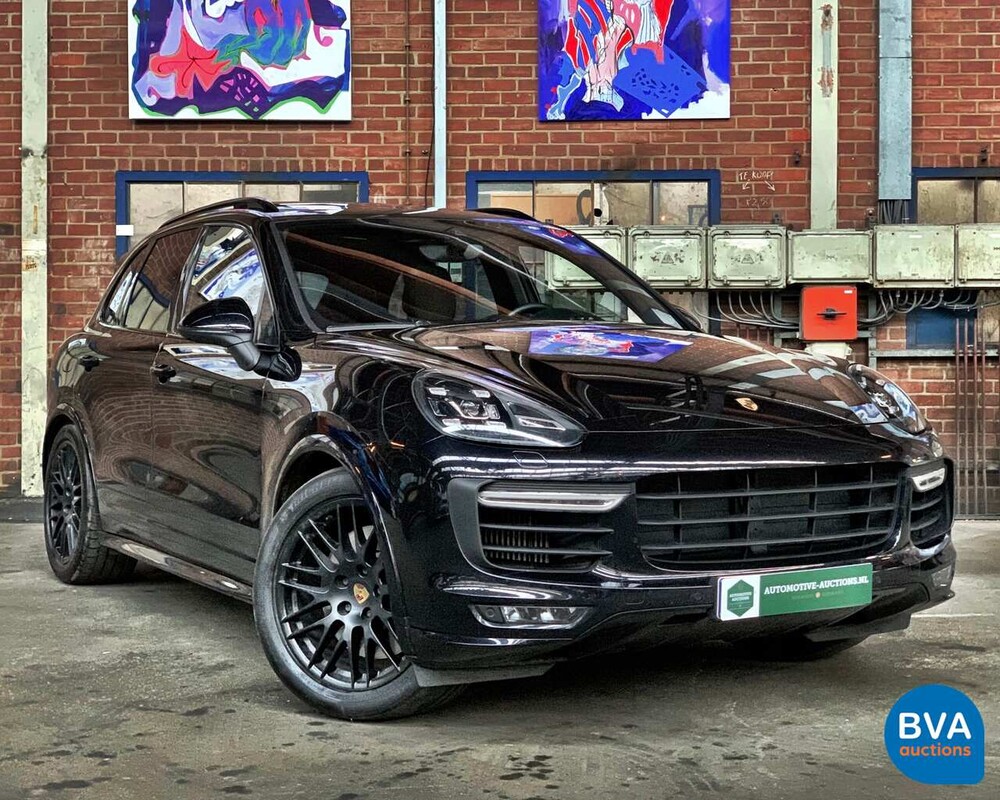 Porsche Cayenne GTS 440pk -Facelift- MJ2016