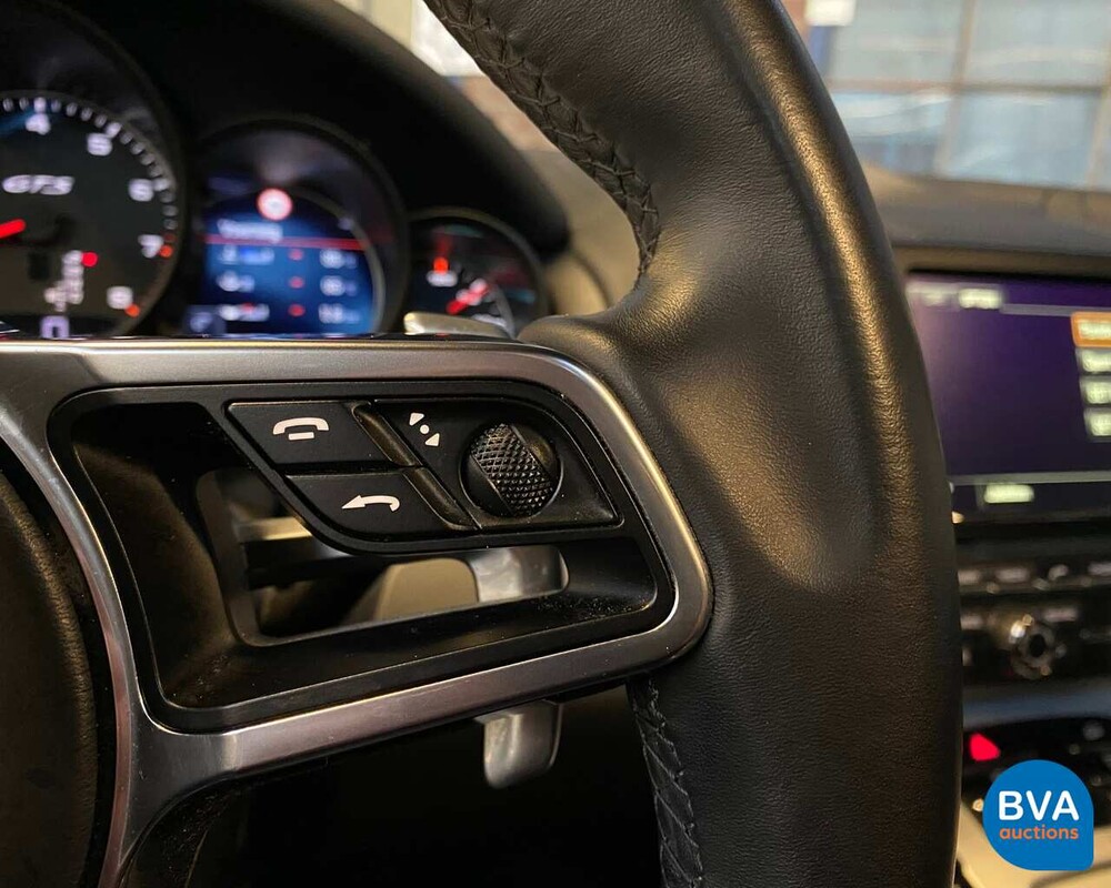 Porsche Cayenne GTS 440pk -Facelift- MJ2016