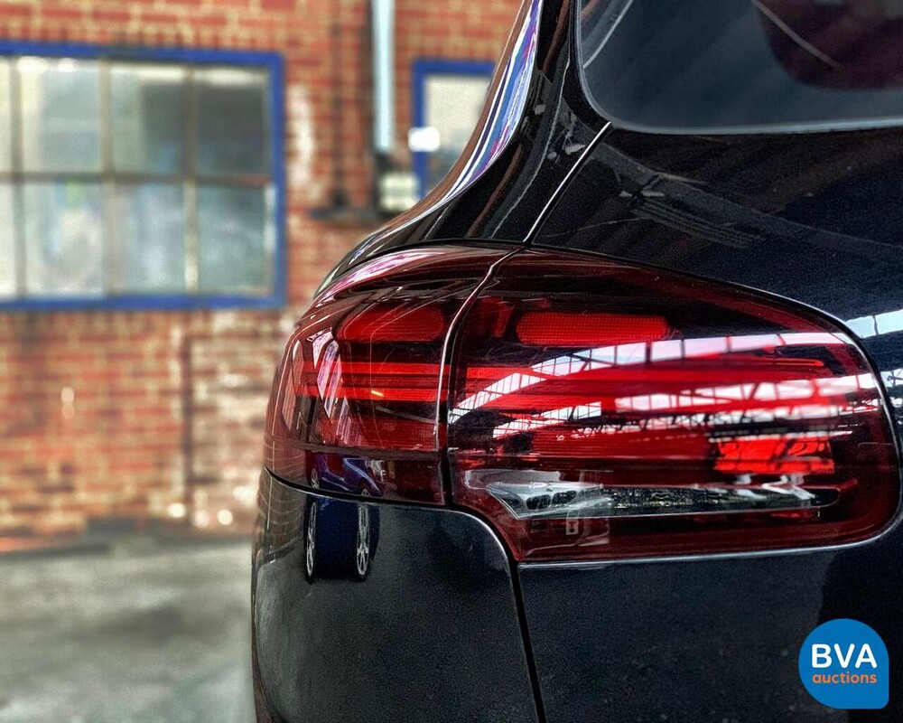 Porsche Cayenne GTS 440pk -Facelift- MJ2016