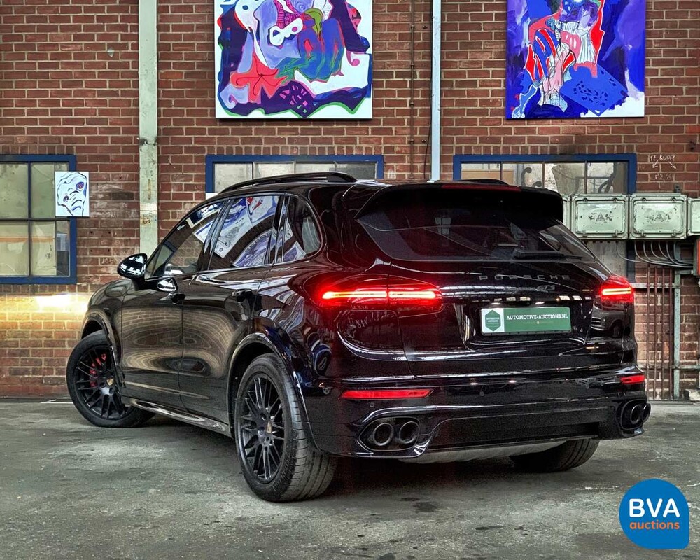 Porsche Cayenne GTS 440pk -Facelift- MJ2016