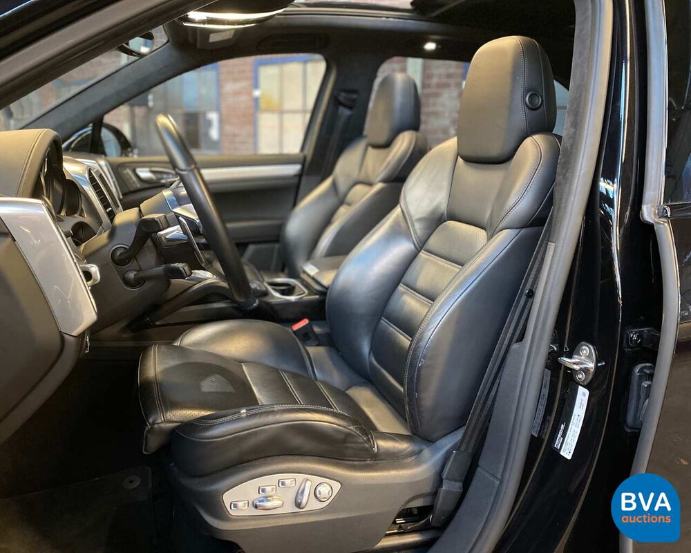 Porsche Cayenne GTS 440pk -Facelift- MJ2016