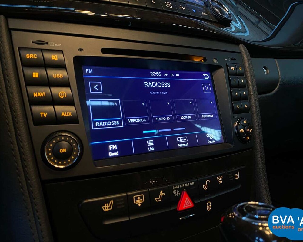 Mercedes-Benz CLS500 V8 306PS 2005.