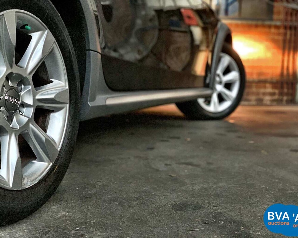 Audi A4 Allroad 2.0 TDI Quattro Pro-Line Business 163 PS 2010, RJ-017-B.