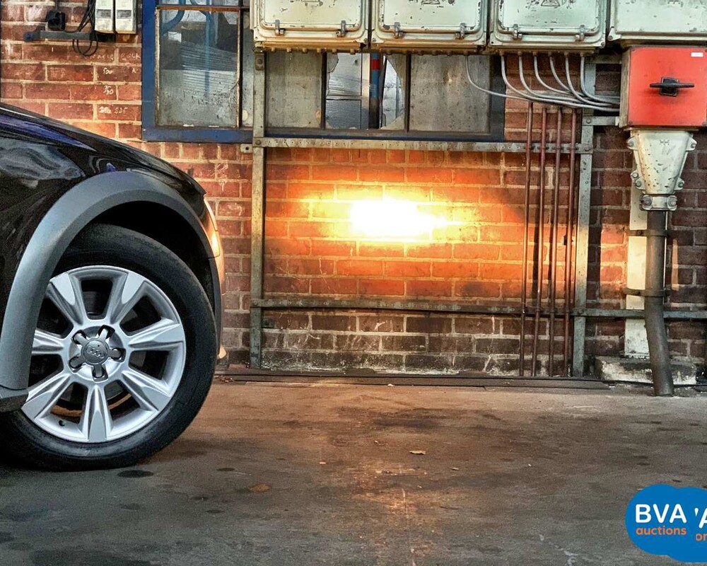 Audi A4 Allroad 2.0 TDI Quattro Pro-Line Business 163 PS 2010, RJ-017-B.