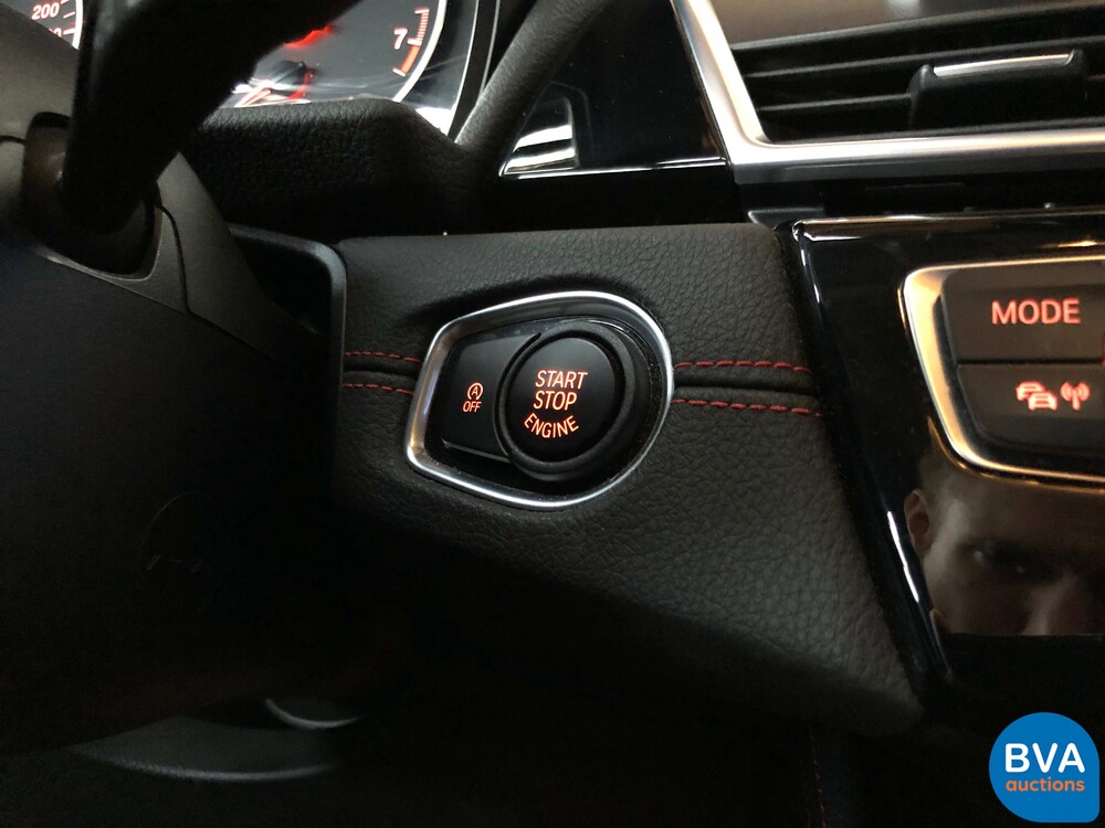 BMW 218i Gran Tourer 7er Sport-Line 2018, NL-Kennzeichen.