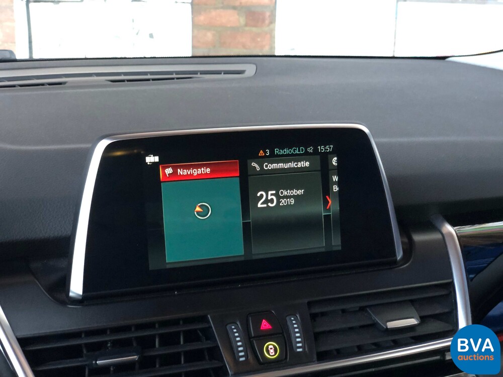 BMW 218i Gran Tourer 7er Sport-Line 2018, NL-Kennzeichen.