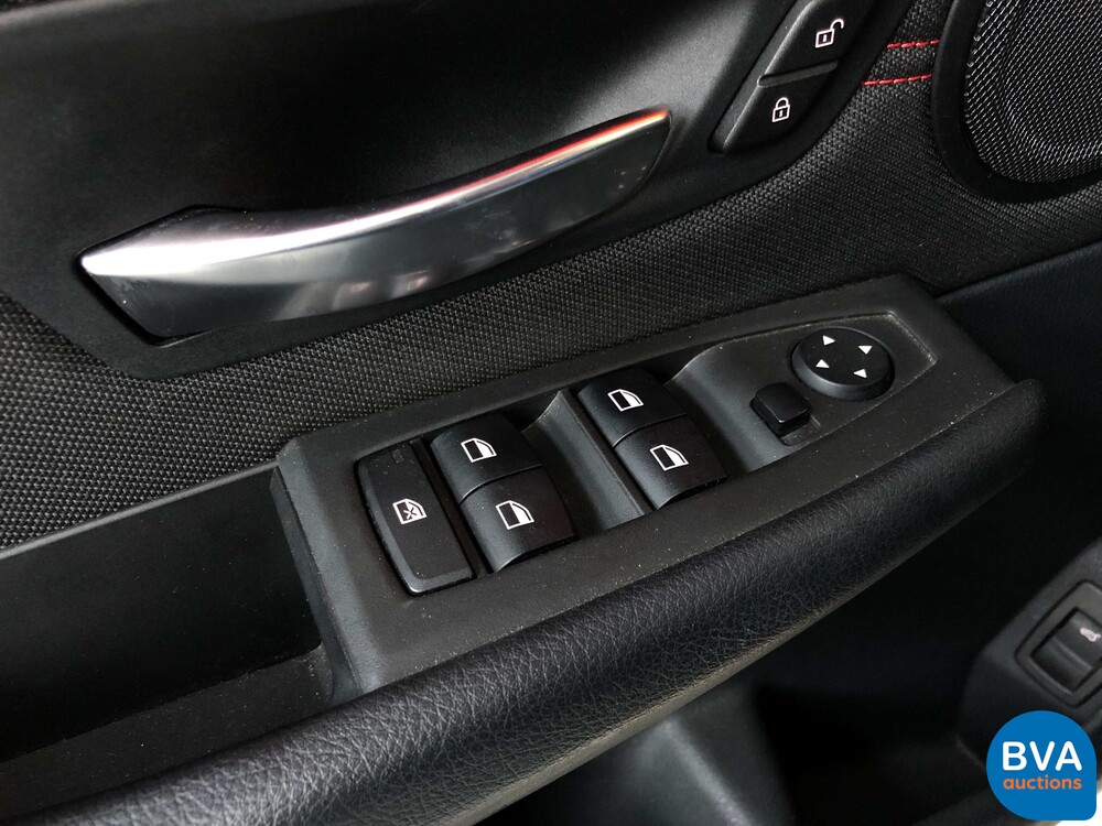 BMW 218i Gran Tourer 7er Sport-Line 2018, NL-Kennzeichen.