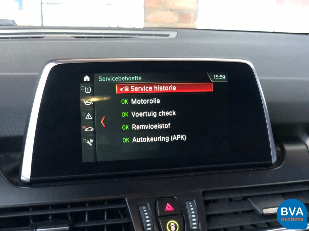 BMW 218i Gran Tourer 7er Sport-Line 2018, NL-Kennzeichen.