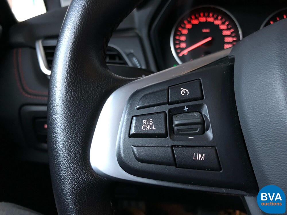 BMW 218i Gran Tourer 7er Sport-Line 2018, NL-Kennzeichen.