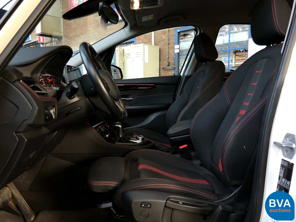 BMW 218i Gran Tourer 7er Sport-Line 2018, NL-Kennzeichen.