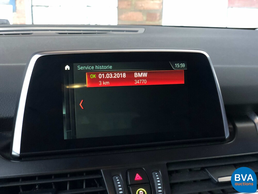 BMW 218i Gran Tourer 7er Sport-Line 2018, NL-Kennzeichen.