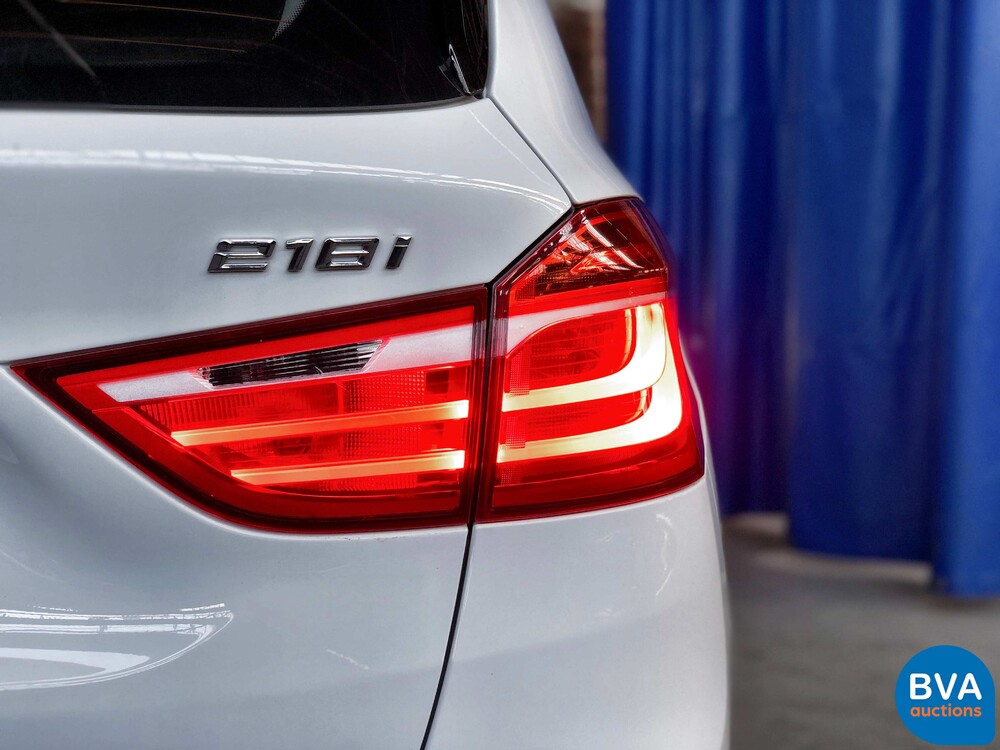 BMW 218i Gran Tourer 7er Sport-Line 2018, NL-Kennzeichen.