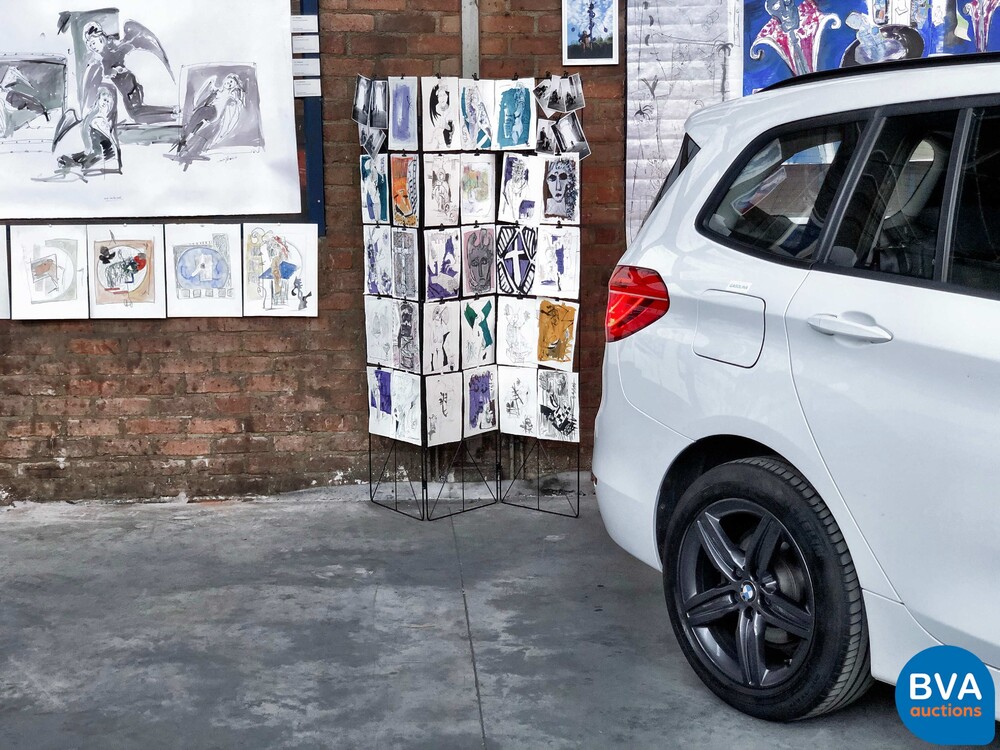 BMW 218i Gran Tourer 7er Sport-Line 2018, NL-Kennzeichen.