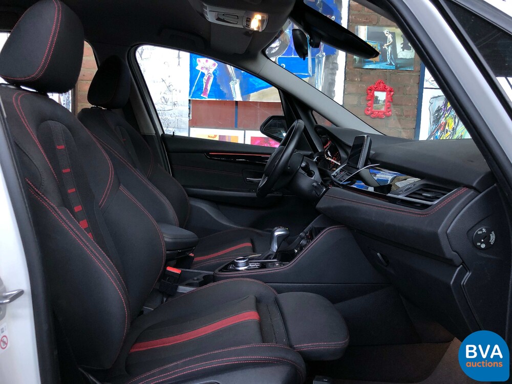 BMW 218i Gran Tourer 7er Sport-Line 2018, NL-Kennzeichen.