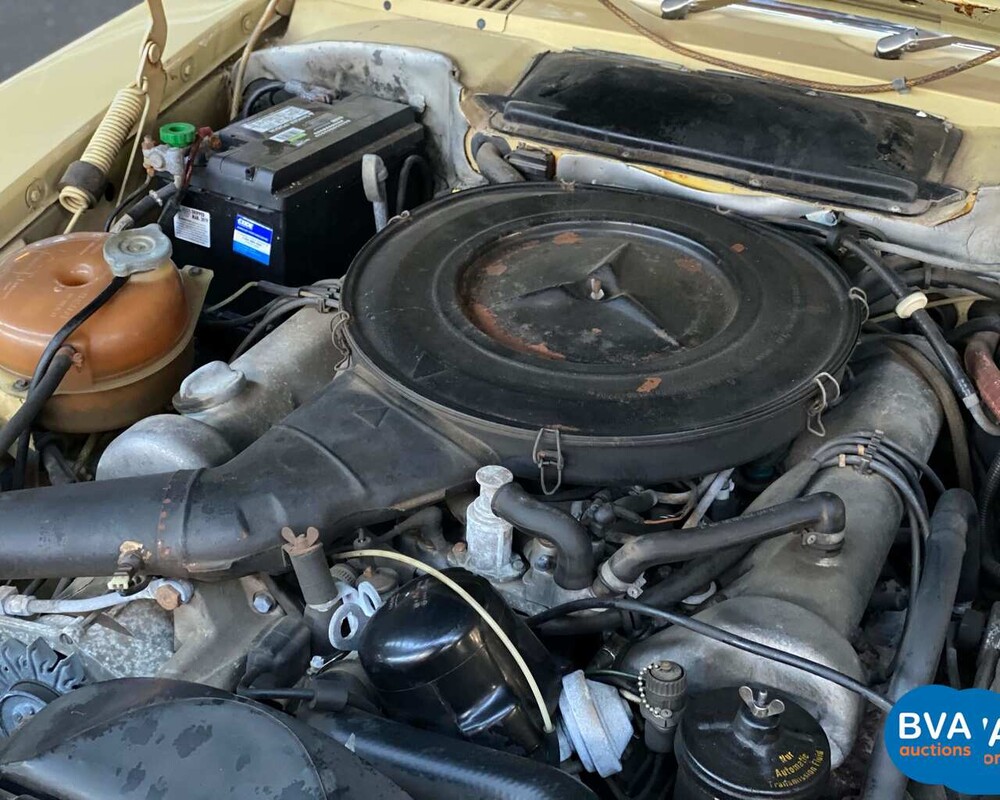 Mercedes-Benz 450SL R107 1974.