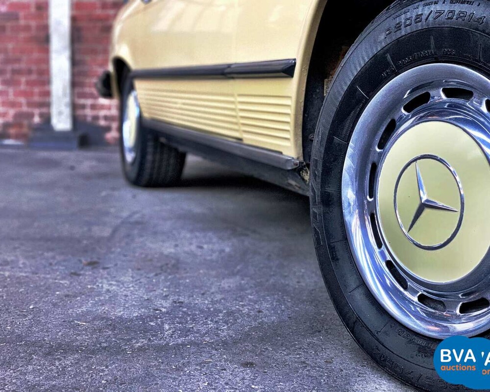Mercedes-Benz 450SL R107 1974.