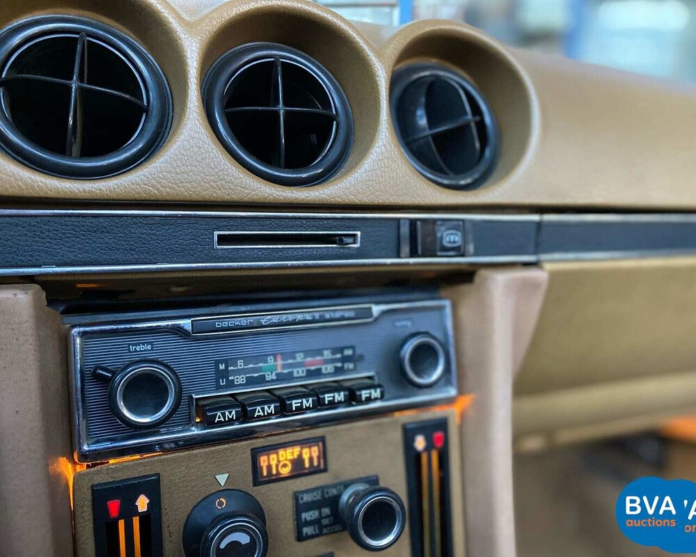 Mercedes-Benz 450SL R107 1974.