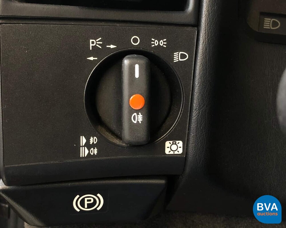 Mercedes-Benz SL500 R129 V8 1995