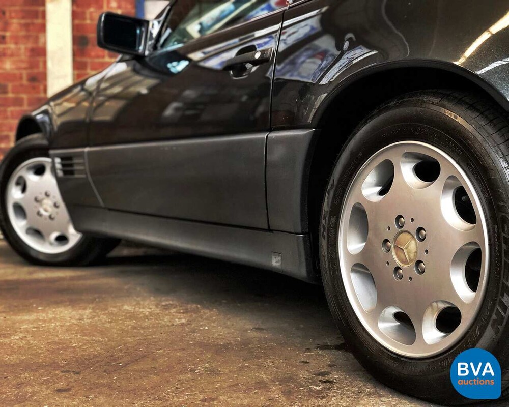 Mercedes-Benz SL500 R129 V8 1995