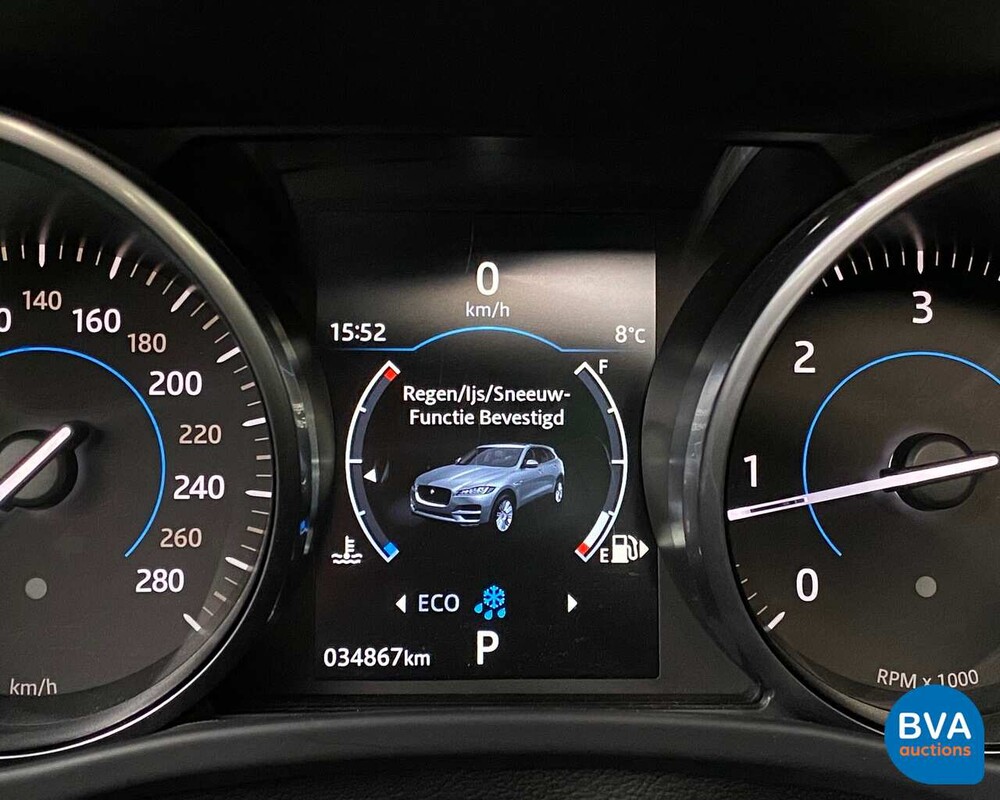 Jaguar F-Pace 20d 180 PS AWD 2018 EURO6.