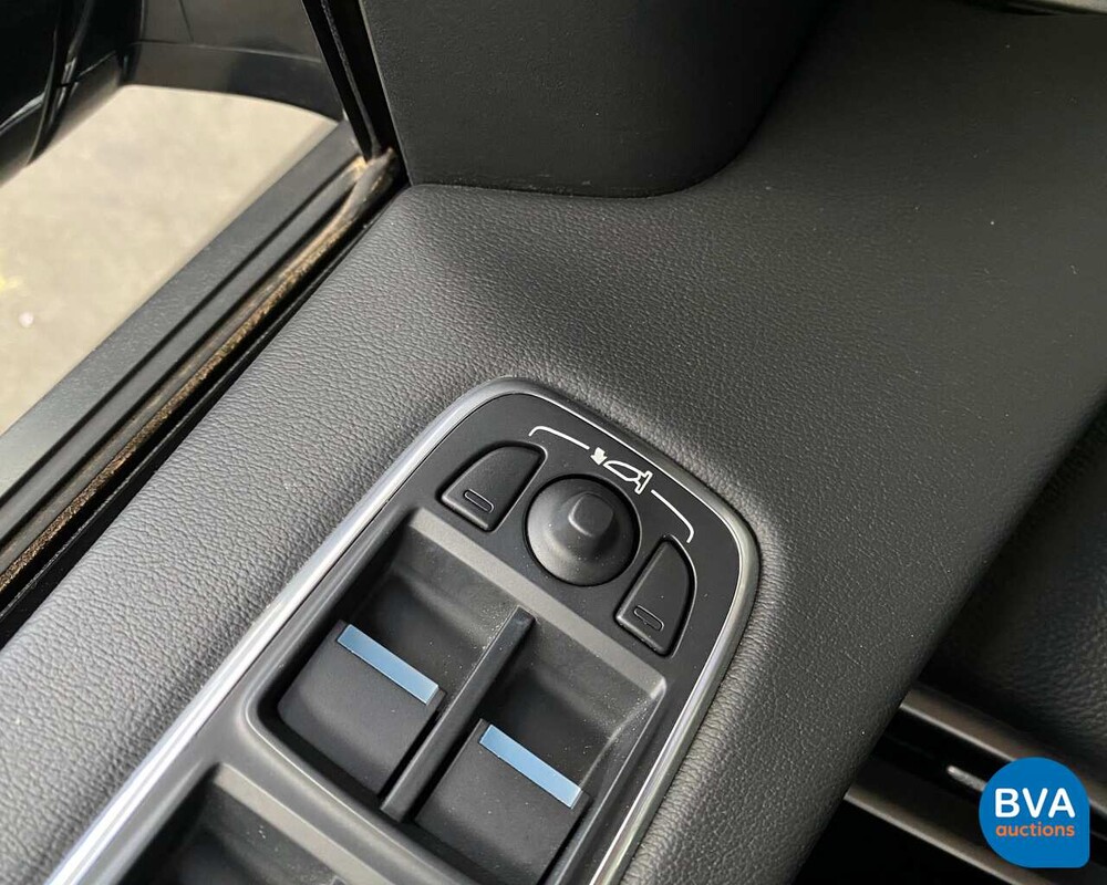 Jaguar F-Pace 20d 180 PS AWD 2018 EURO6.