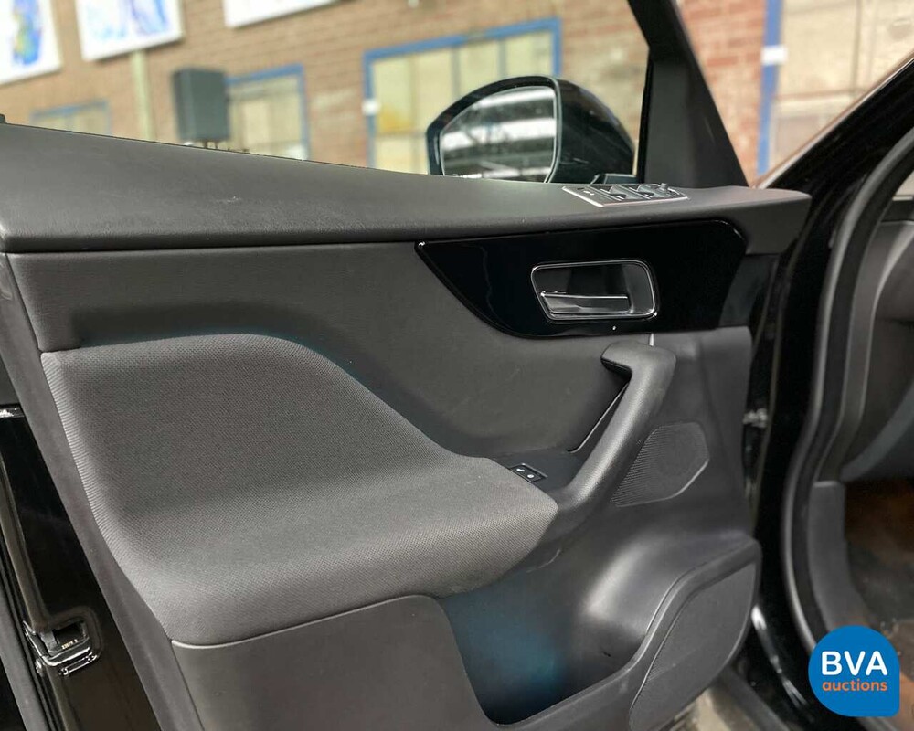 Jaguar F-Pace 20d 180 PS AWD 2018 EURO6.