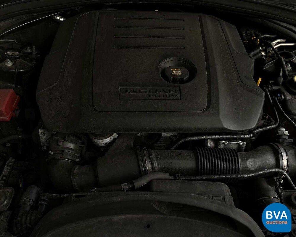 Jaguar F-Pace 20d 180 PS AWD 2018 EURO6.