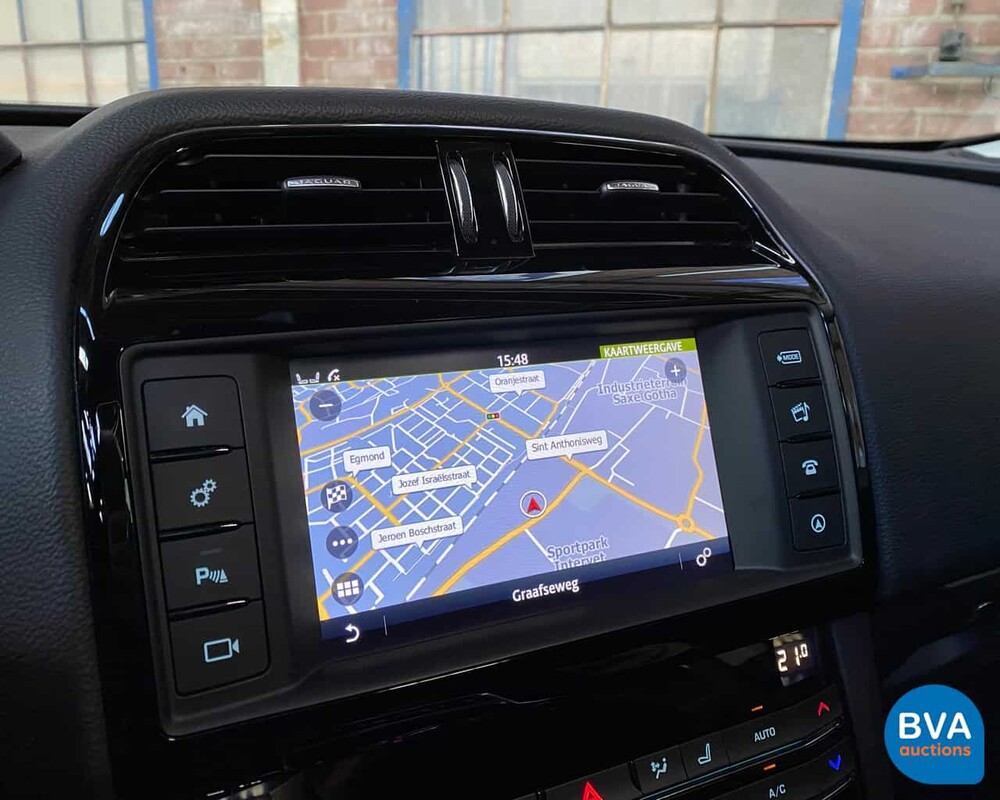 Jaguar F-Pace 20d 180 PS AWD 2018 EURO6.