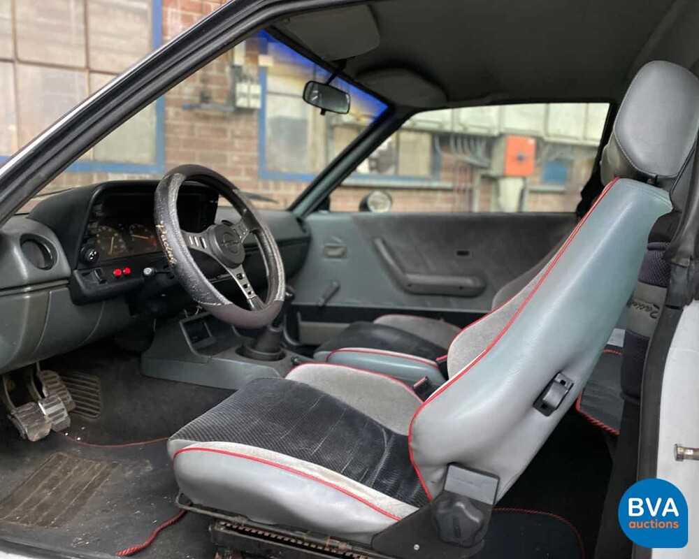 Opel Manta GSi -400R- B 3.0 6 cilinder 1989, XV-04-YB