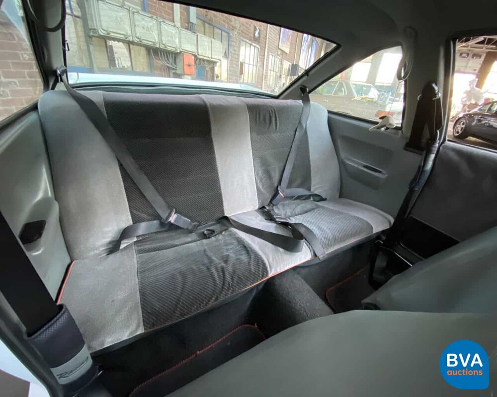 Opel Manta GSi -400R- B 3.0 6 cilinder 1989, XV-04-YB