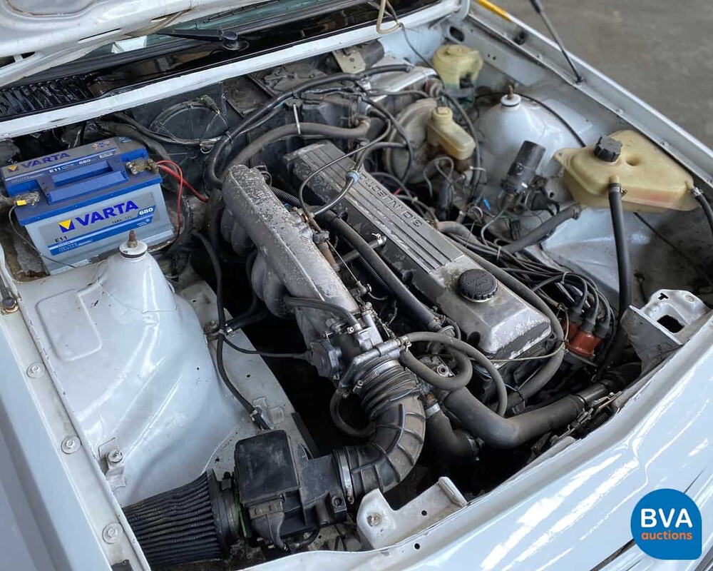 Opel Manta GSi -400R- B 3.0 6 cilinder 1989, XV-04-YB