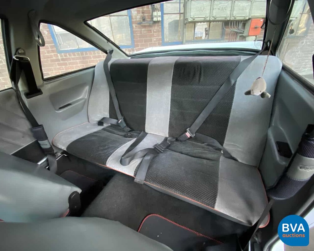 Opel Manta GSi -400R- B 3.0 6 cilinder 1989, XV-04-YB