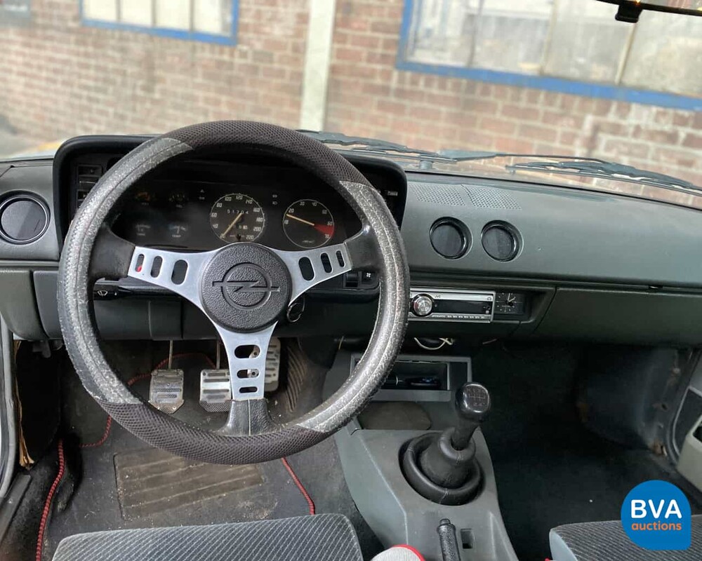 Opel Manta GSi -400R- B 3.0 6 cilinder 1989, XV-04-YB