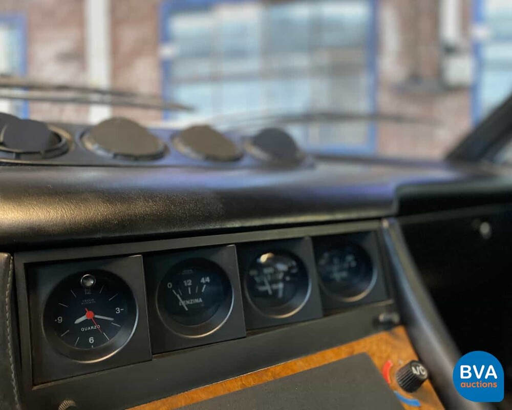 Ferrari 400 GT 2+2 Coupe V12 Carburateur 1978, 27-HT-JL