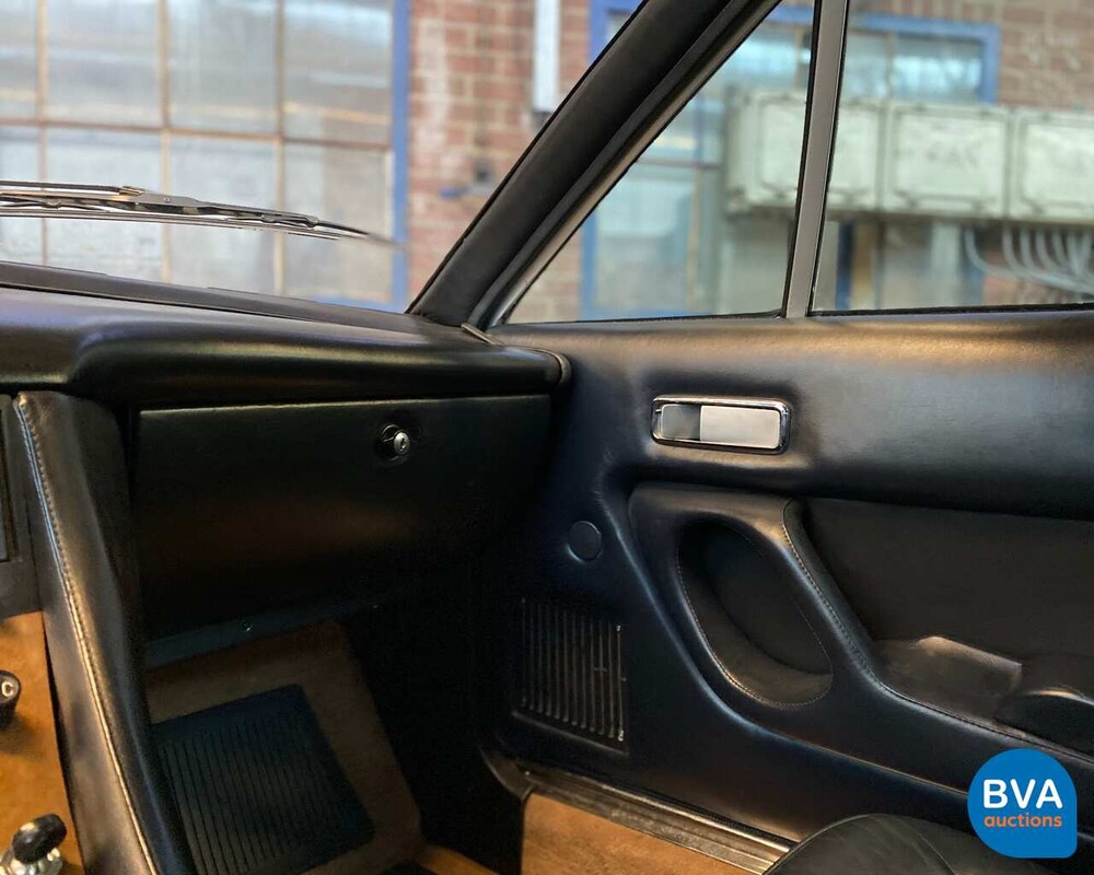 Ferrari 400 GT 2+2 Coupe V12 Carburateur 1978, 27-HT-JL