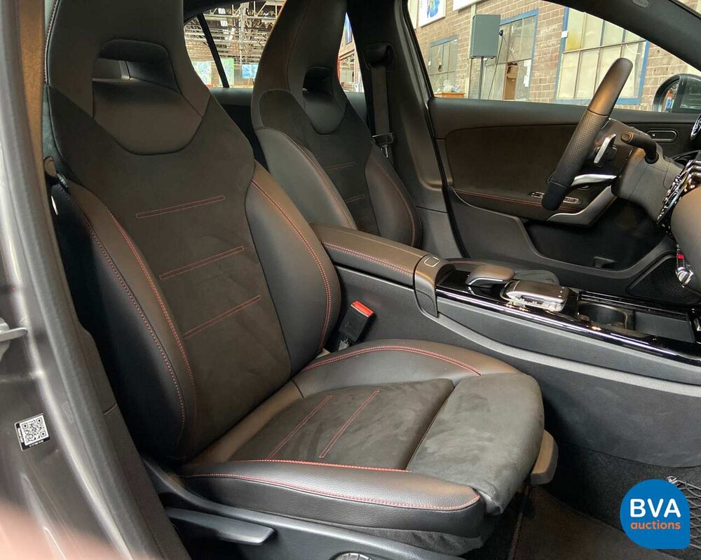 Mercedes-Benz A200 AMG A-Klasse 2019 163pk -Garantie-