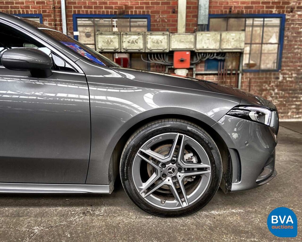 Mercedes-Benz A200 AMG A-Klasse 2019 163pk -Garantie-