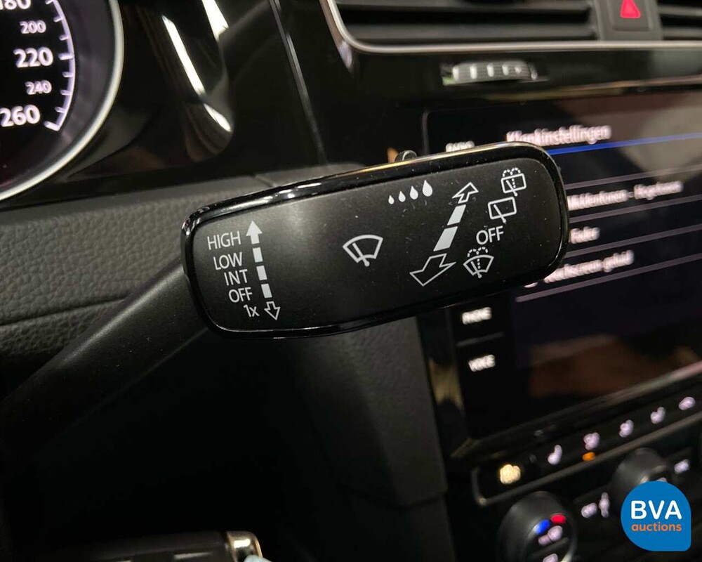 Volkswagen Golf 1.5 TSI Highline 150pk 2019, H-734-GL
