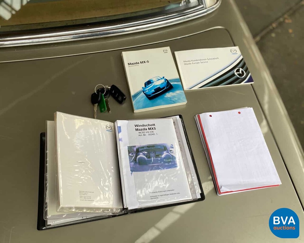 Mazda MX-5 1.6 Unplugged 110pk 2005