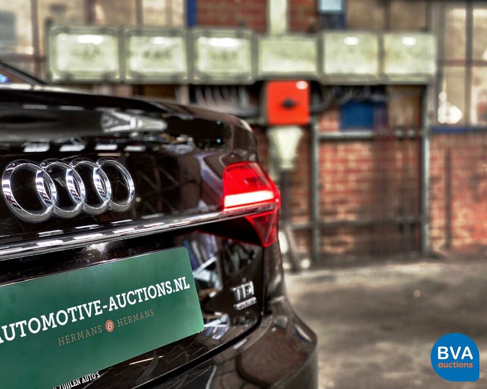 Audi A8 3.0 TDI Quattro Pro Line Plus 258pk -facelift- 2015, HZ-800-J