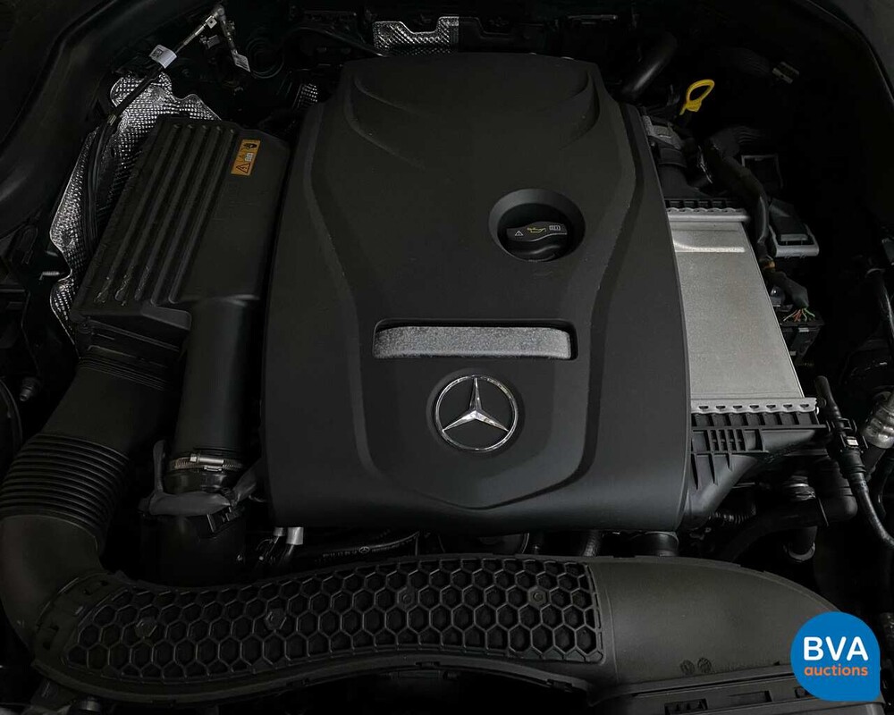 Mercedes-Benz GLC300 AMG GLC Klasse 2018 4Matic Garantie.